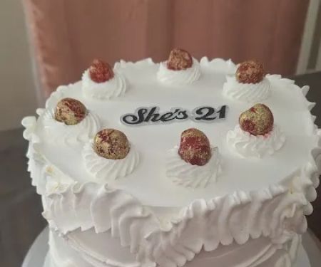 AR Cakes & Desserts