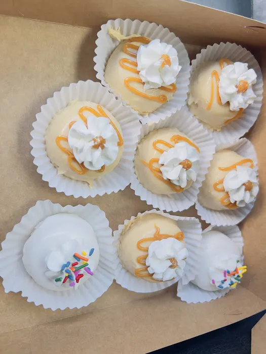 Baby Cakes Bakery Picture 3