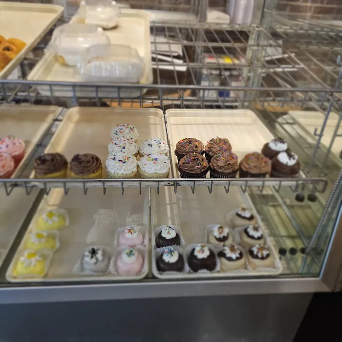 Baby Cakes Bakery Picture 6
