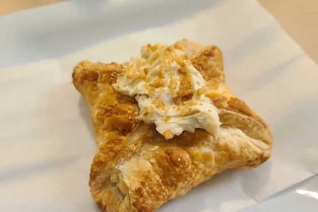 Mela's Bakery