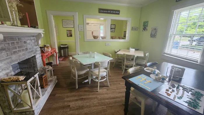 Mela's Bakery Picture 8