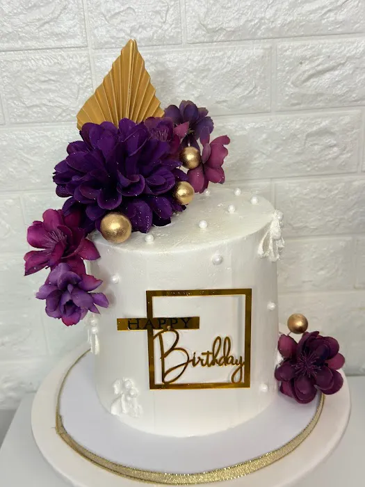 Nifty Fingers Cakes Picture 8