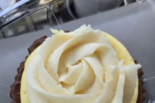 Cravings Bakery