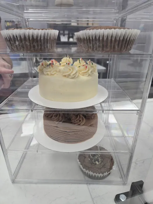 Cravings Bakery Picture 7