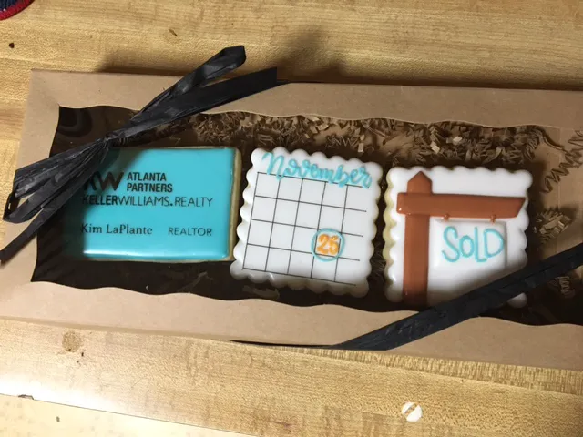 Kait's Custom Cookies Picture 8