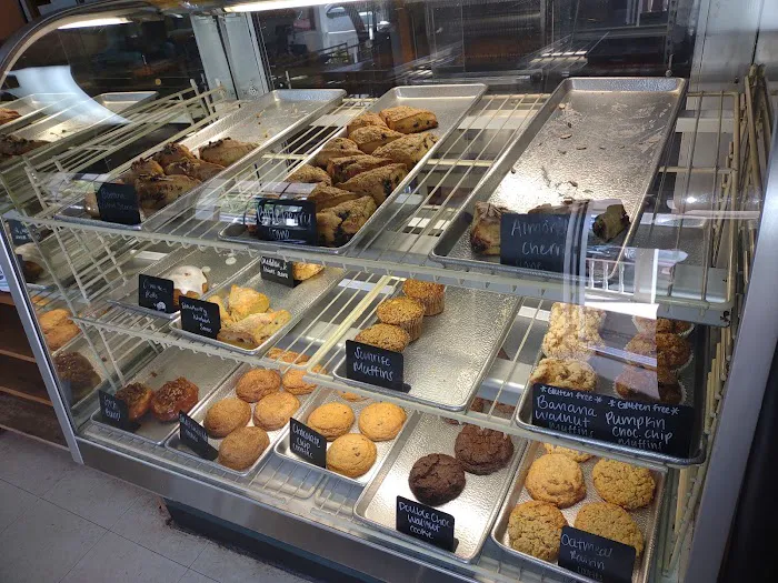 KiKi’s Bakeshop Picture 3
