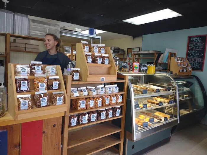 KiKi’s Bakeshop Picture 2