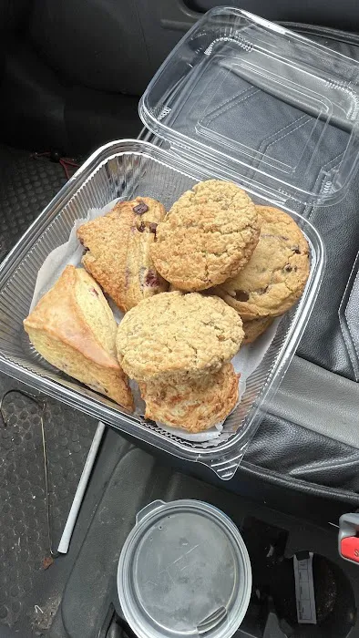 KiKi’s Bakeshop Picture 10