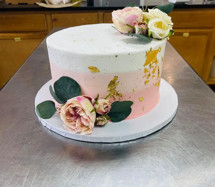 Bee's Knees Bakery Picture 5