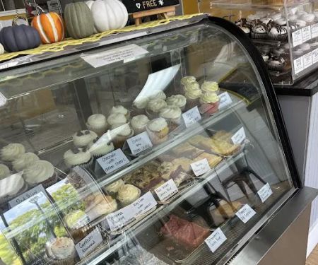 Bee's Knees Bakery