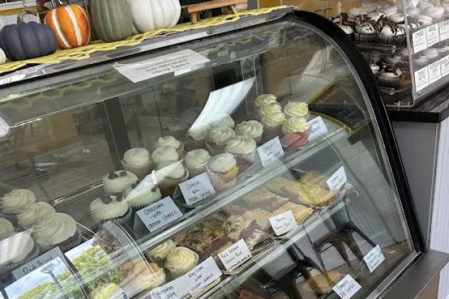 Bee's Knees Bakery