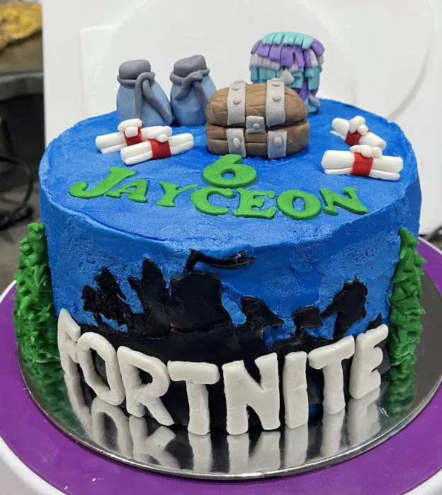 Custom Cakes and Cupcakes by Judy Picture 10