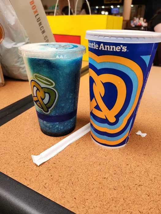 Auntie Anne's Picture 8