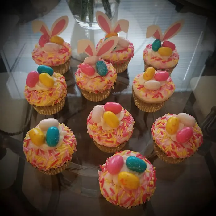 Henrietta's Heavenly Delights Picture 3