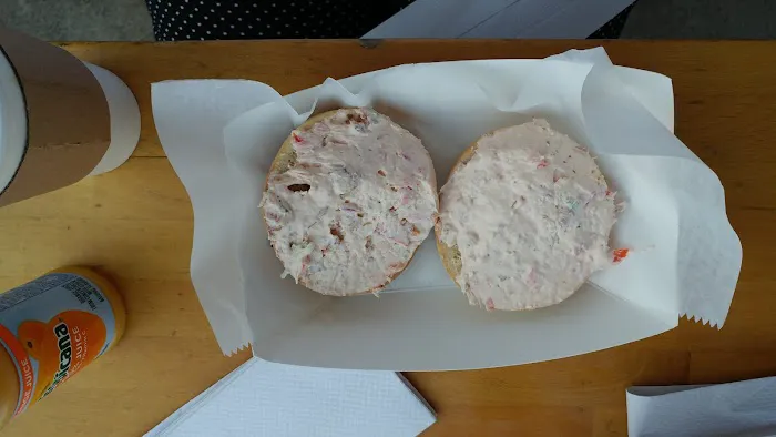 Ideal Bagel Picture 8