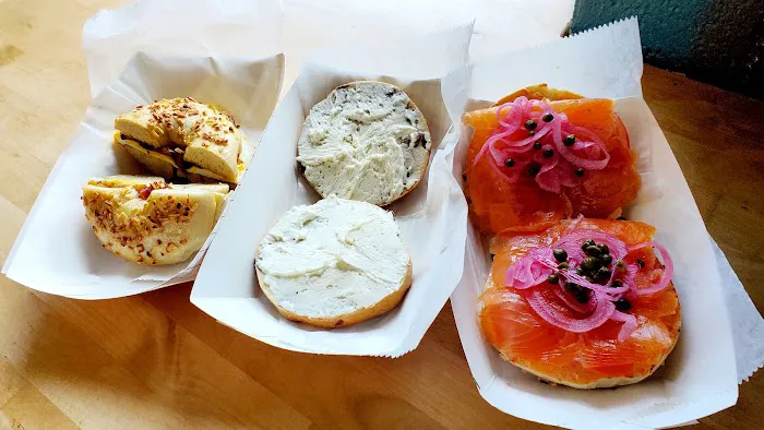 Ideal Bagel Picture 4