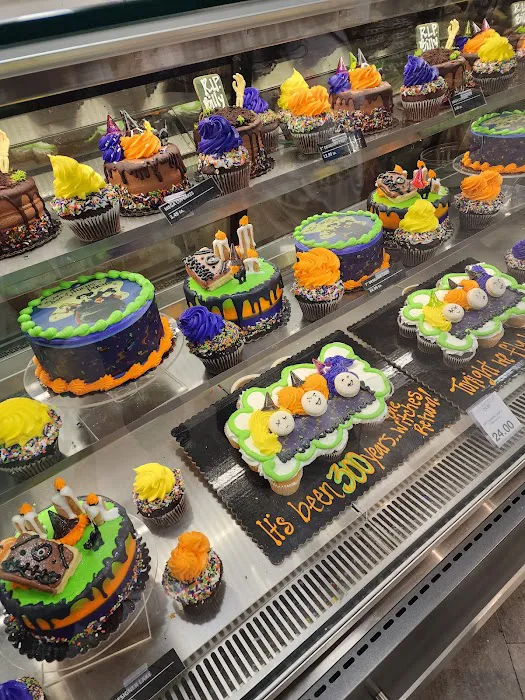 Hy-Vee Bakery Picture 1