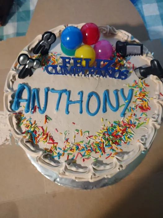 Rosy's Bakery Picture 5