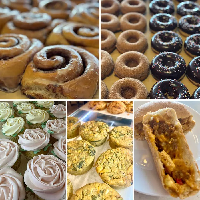 Mud Pie Bakery Picture 9