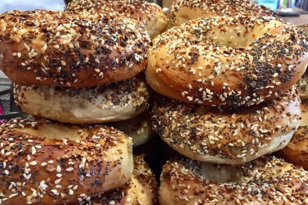 Meshuggah Bagels