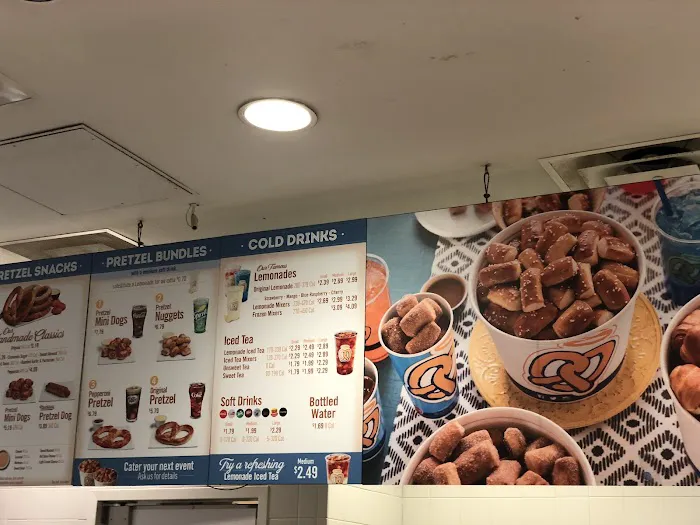 Auntie Anne's Picture 7