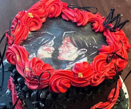 Cake-A-Boo