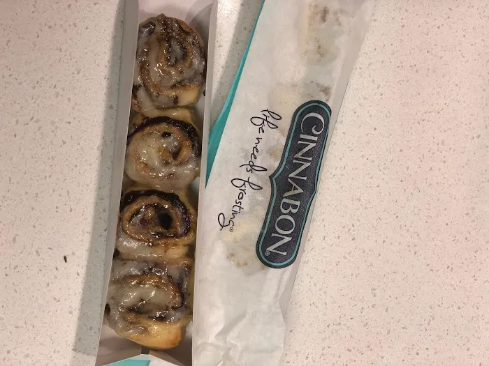 Cinnabon Picture 4