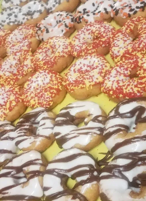 Fluffy Fresh Donuts Picture 9