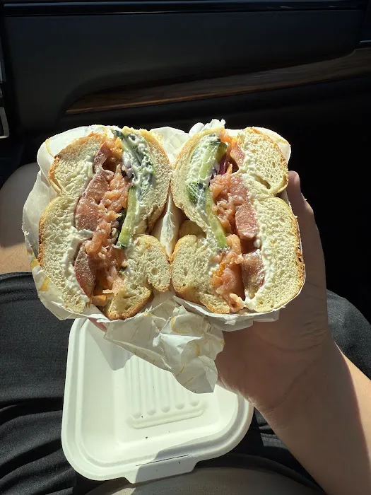Luca Bagel Co. Picture 4