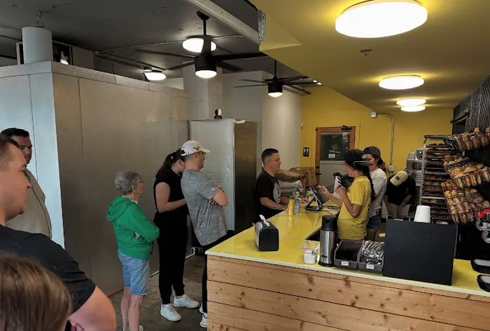 Luca Bagel Co. Picture 10