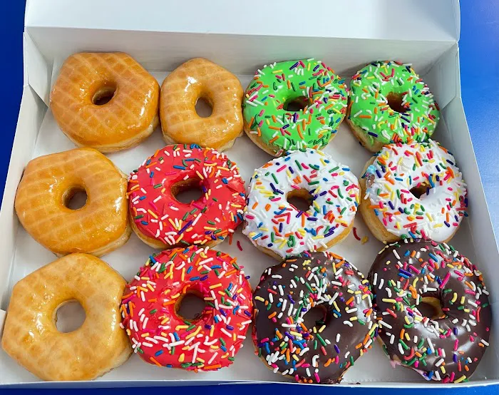 Daylight Donuts - Olathe South 151st Street Picture 10