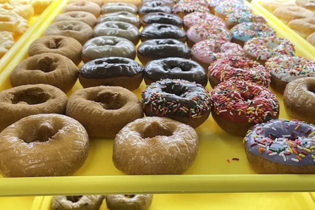 Daylight Donuts - Olathe South 151st Street