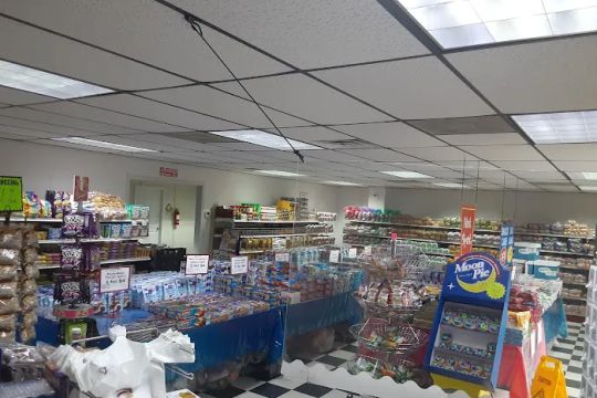 Flowers Discount Bakery