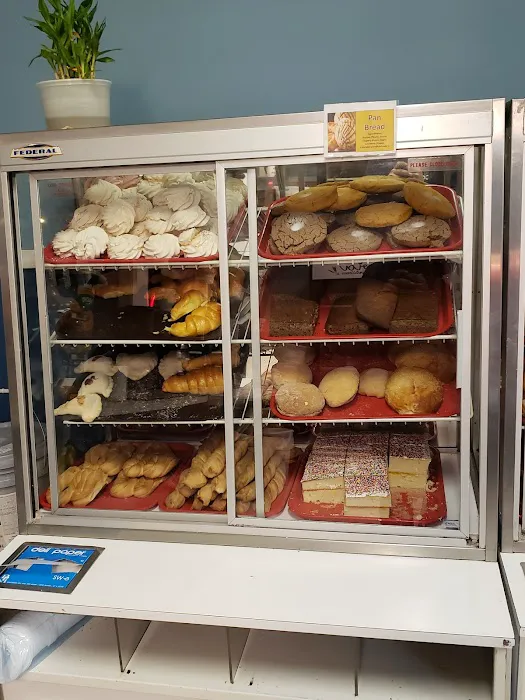 Laura's Bakery Picture 1