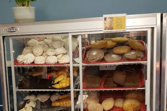Laura's Bakery