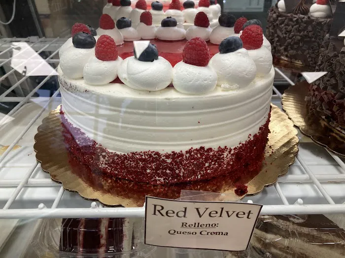 Delicias Bakery Picture 7