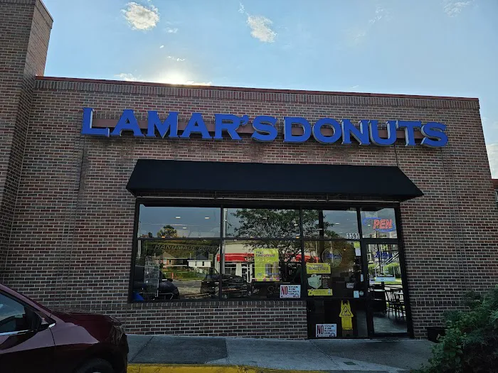 LaMar's Donuts and Coffee Picture 7