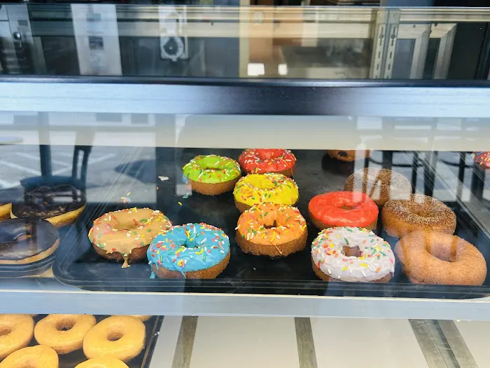 Daylight Donuts Overland Park Picture 6
