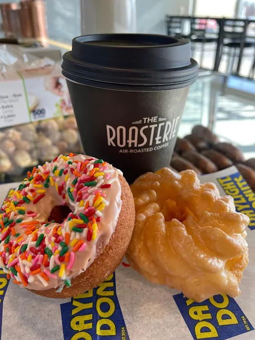 Daylight Donuts Overland Park Picture 9