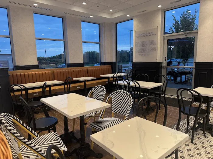 Paris Baguette Picture 2