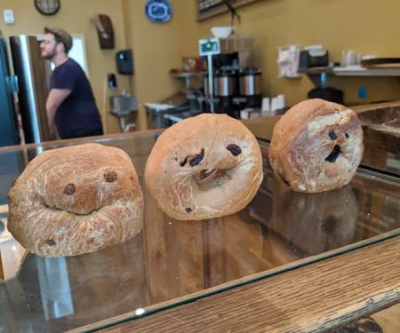 Meshuggah Bagels