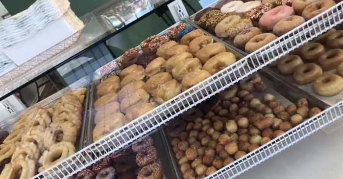 Daylight Donuts Picture 9