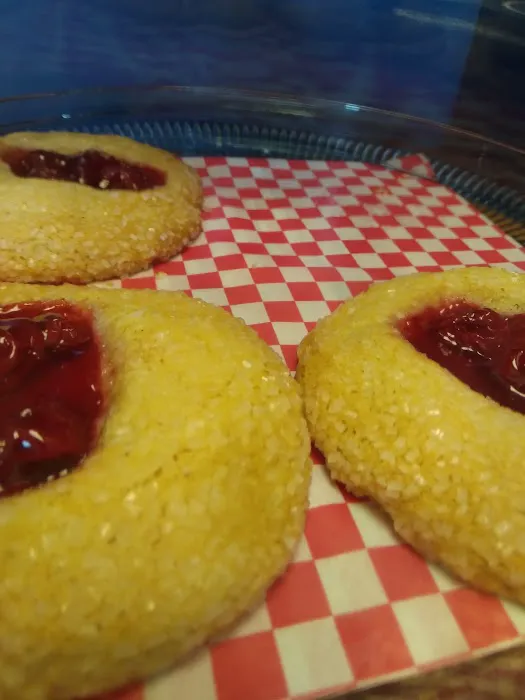 MeMa's Bakery Picture 3