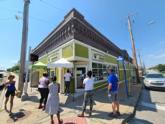 M & M Bakery & Delicatessen LLC. Picture 10