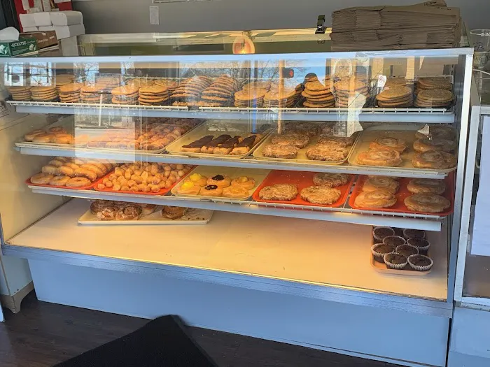 M & M Bakery & Delicatessen LLC. Picture 9
