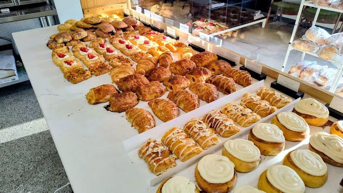 Fox and Bull Baking Co. Picture 8