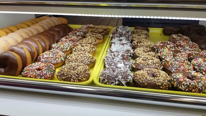 Donut Palace Picture 6