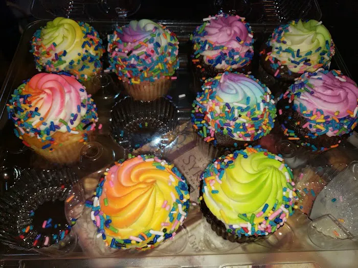 KARMA BAKERY AND DELI Picture 4