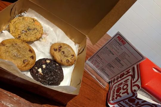 Hot Box Cookies