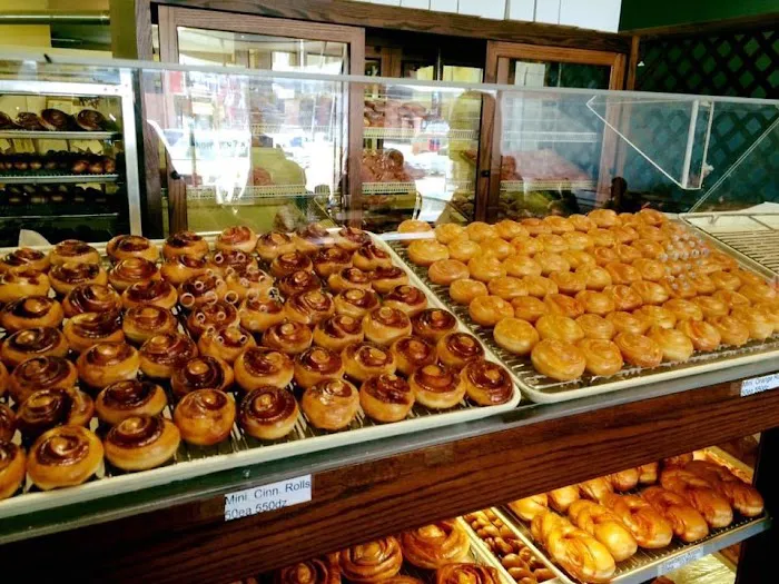 Munchers Bakery Picture 8